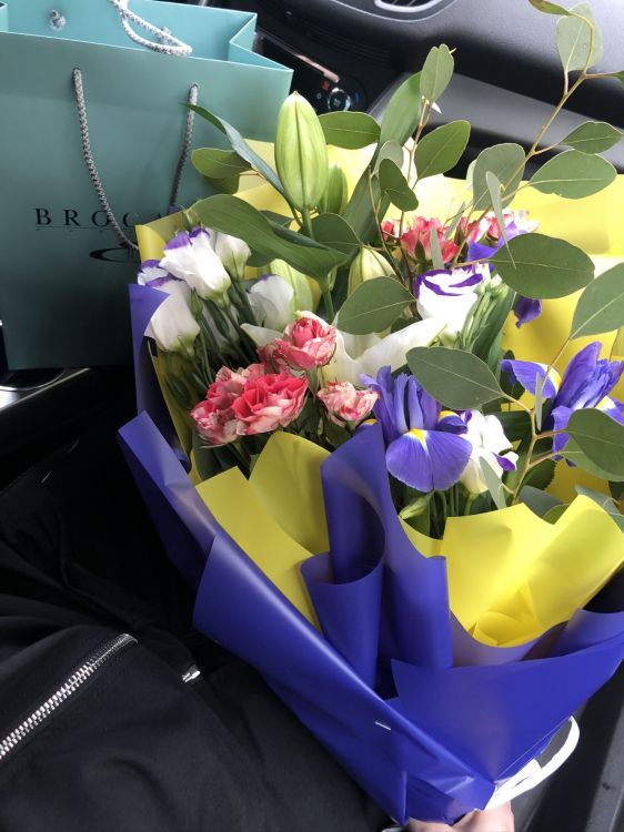 Blumenmuster, König, Schnittblumen, Purpur, Blumenstrauss. Wallpaper in 1536x2048 Resolution