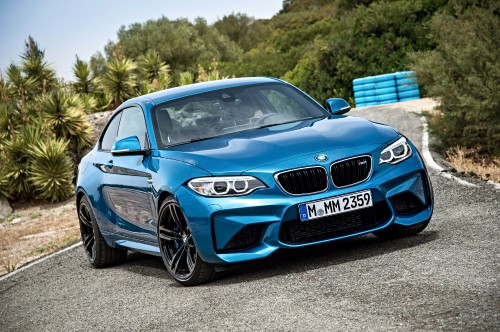 Image blue bmw m 3 on road during daytime