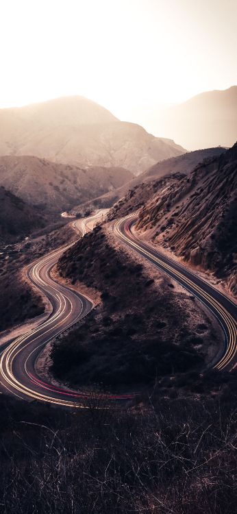 Jebel Sie, Moorpark, Hügellandschaft, Fahrbahn, Piste. Wallpaper in 1400x3032 Resolution