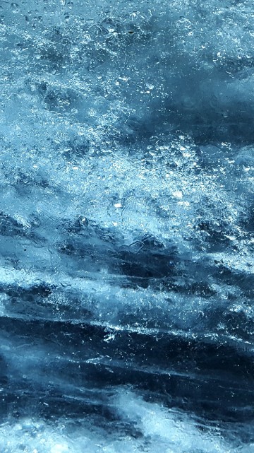 Image blue and white water waves