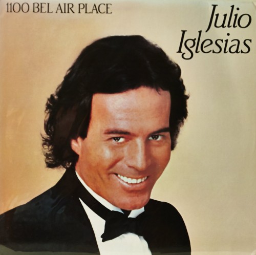 Image Julio Iglesias, 1100 Bel Air Place, Two Lovers, album, forehead