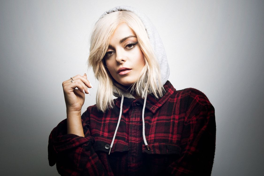 贝贝·雷哈（Bebe Rexha）, 头发, 金发碧眼的, 格子, 红色的 壁纸 2048x1365 允许
