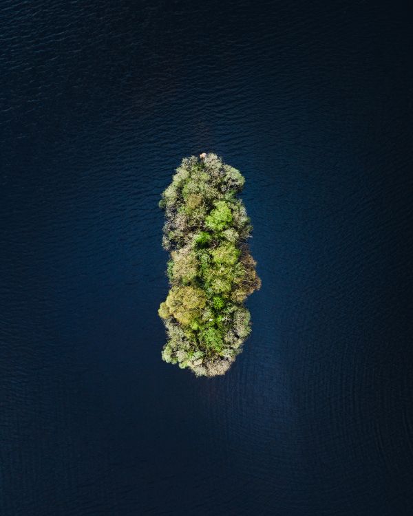 Eau, Green, Rock, Ciel, Mètre. Wallpaper in 2852x3565 Resolution