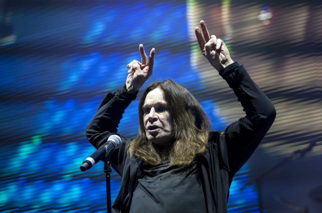 Ozzy Osbourne, Black Sabbath, Schwermetall, Musiker, Leistung. Wallpaper in 2000x1325 Resolution