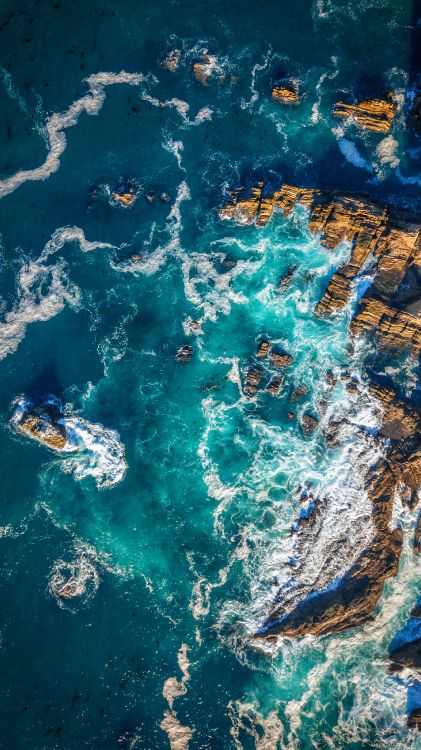 Camera, Water, Water Resources, Azure, Blue. Wallpaper in 1800x3200 Resolution