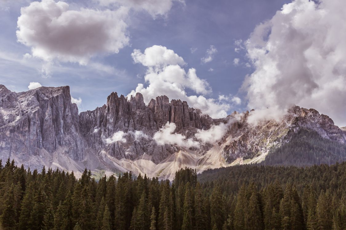 Karersee, Dolomites, Paysage Naturel, Mélèze, Highland. Wallpaper in 5184x3456 Resolution
