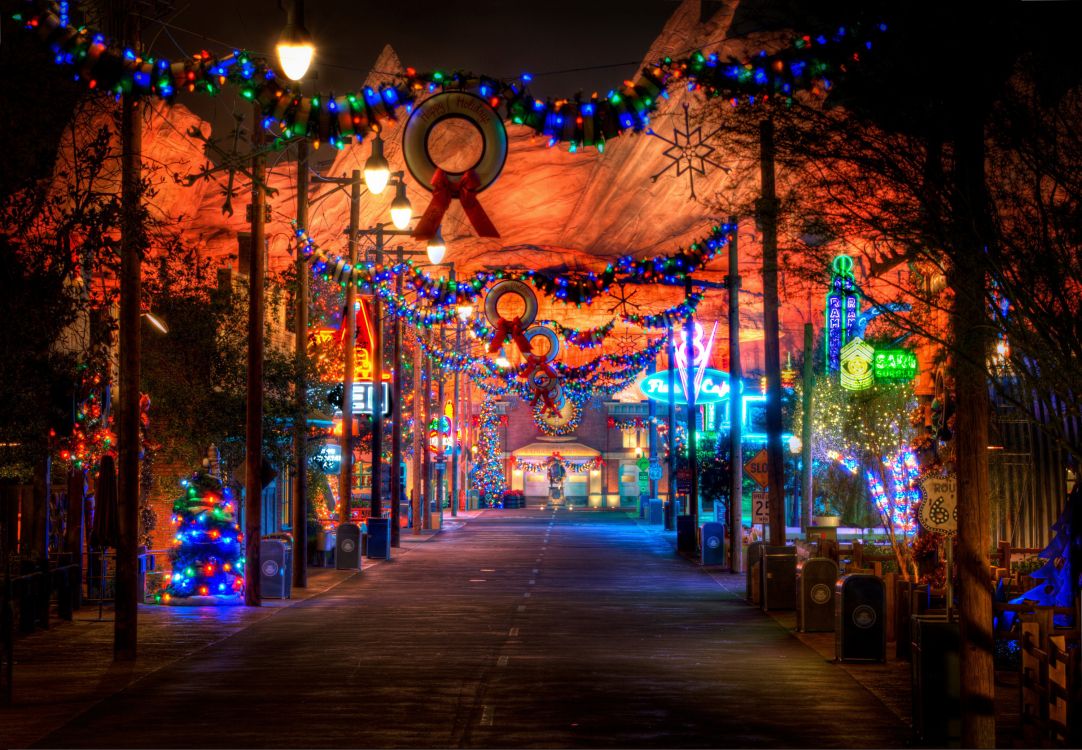 la Compañía de Walt Disney, Luz, Luces de Navidad, Noche, Resorts y Parques de Walt Disney. Wallpaper in 3000x2079 Resolution