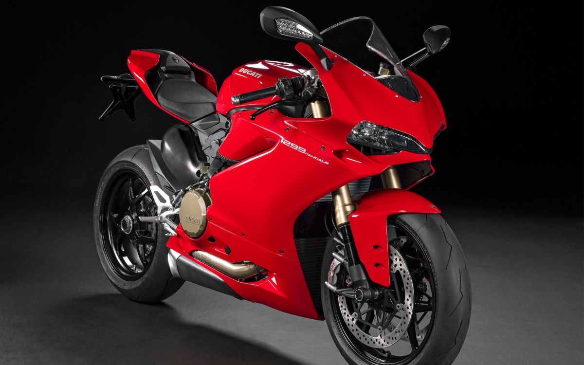 Red and Black Sports Bike. Wallpaper in 2880x1800 Resolution