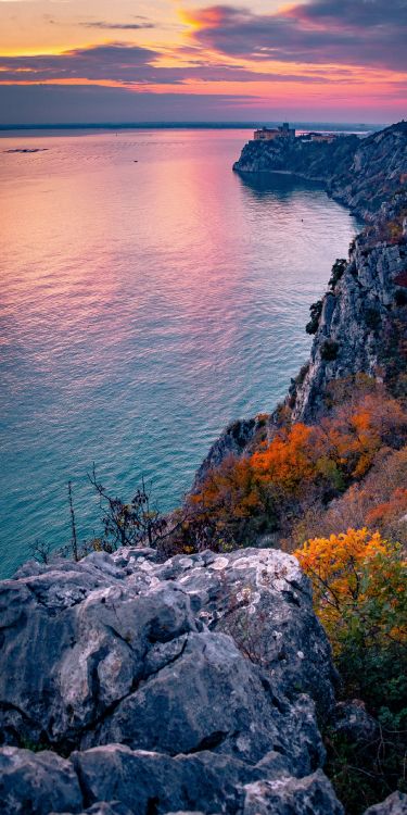 Wasser, Azure, Naturlandschaft, Gewässer, Sonnenlicht. Wallpaper in 1280x2560 Resolution