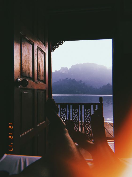 Reflexion, Wasser, Solatube, Sonnenlicht, Geometrie. Wallpaper in 2448x3264 Resolution