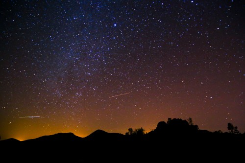 Image silhouette of mountain during night time