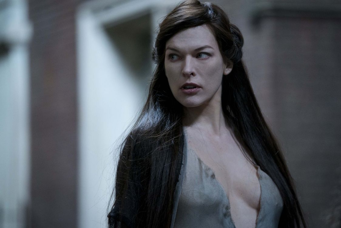 Mujer en Camiseta Blanca Sin Mangas. Wallpaper in 4000x2667 Resolution