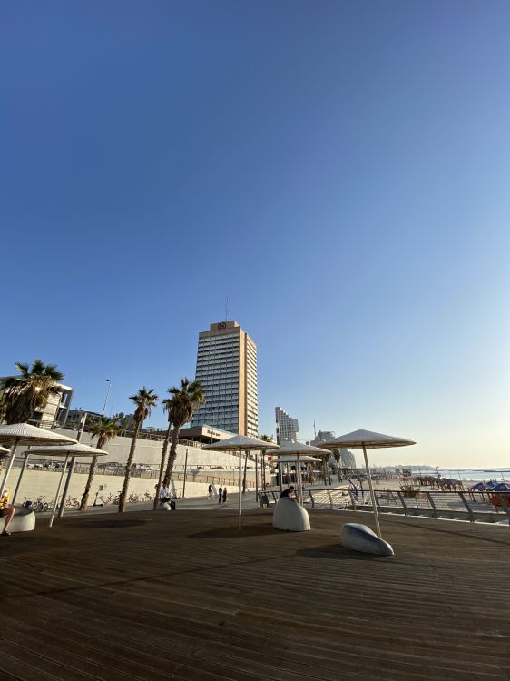 Torre de Bloques, Condominio, Edificio Comercial, Uso Mixto, Apartamento. Wallpaper in 1536x2048 Resolution