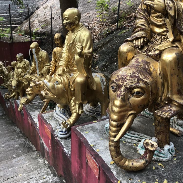 Statue, Stone Carving, Kopf, Gewässer, Natur. Wallpaper in 1772x1772 Resolution