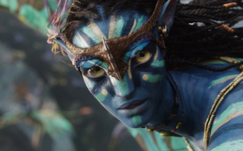 Image woman with blue and green face paint