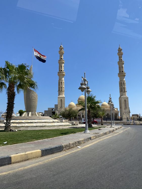 里程碑, 历史站, 沥青, 雕塑, 纪念碑 壁纸 1536x2048 允许