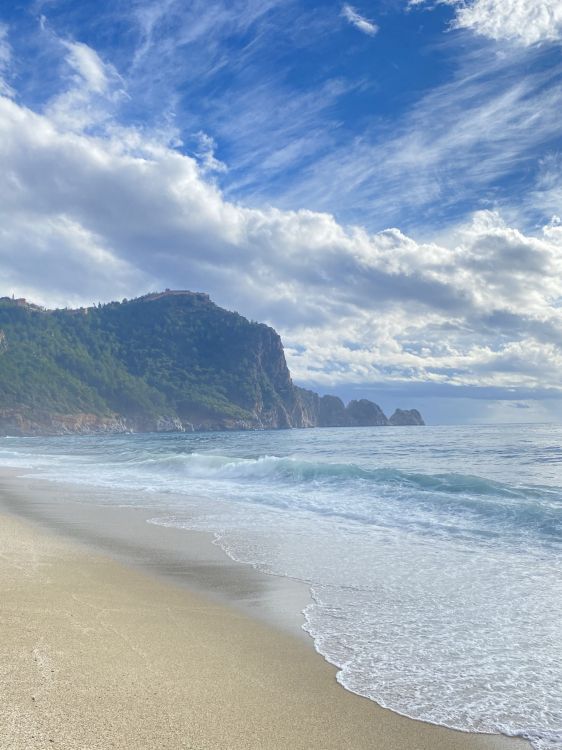 Cloud, Wasser, Azure, Strand, Naturlandschaft. Wallpaper in 1536x2048 Resolution