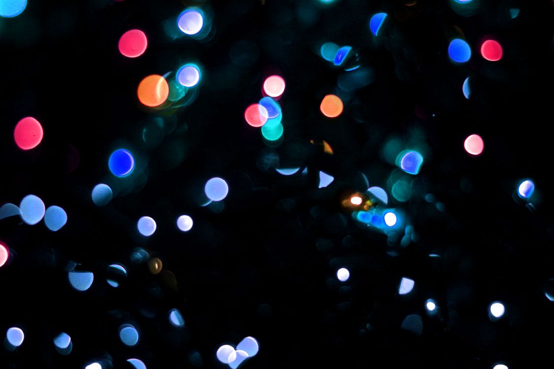 Blaue Und Weiße Bokeh-Lichter. Wallpaper in 3500x2333 Resolution