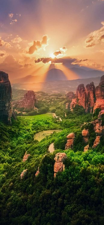 Naturaleza, Luz, Ecorregión, Montaña, Paisaje Natural. Wallpaper in 1080x2340 Resolution