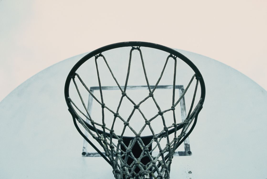 Schwarz-weißer Basketballkorb. Wallpaper in 5444x3647 Resolution