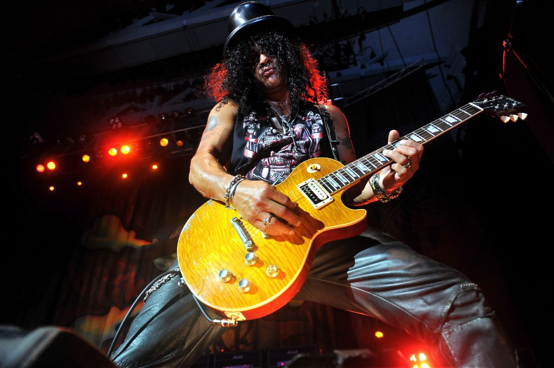Guns N Roses, Cartel, Músico, el Guitarrista, Guitarra. Wallpaper in 4256x2832 Resolution
