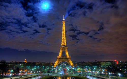 Image eiffel tower during night time