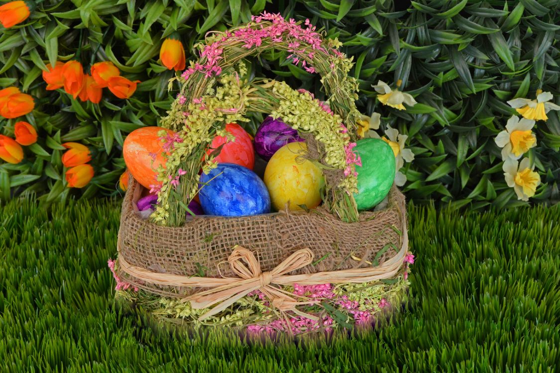复活节篮子, 复活节彩蛋, 草, 复活节, 假日 壁纸 3840x2560 允许