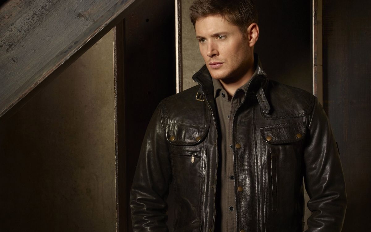 Dean Winchester, Jensen Ackles, Sobrenatural, Chaqueta de Cuero, Chaqueta. Wallpaper in 1920x1200 Resolution