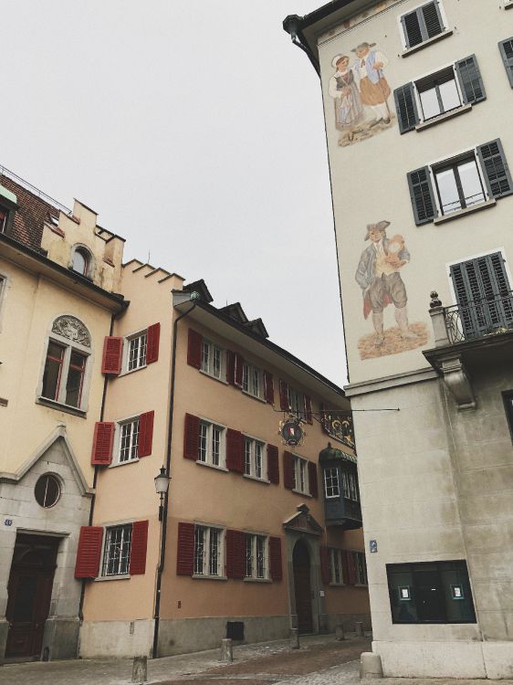 Arquitectura, Faade, Ventana, Fachada, Barrio. Wallpaper in 3024x4032 Resolution