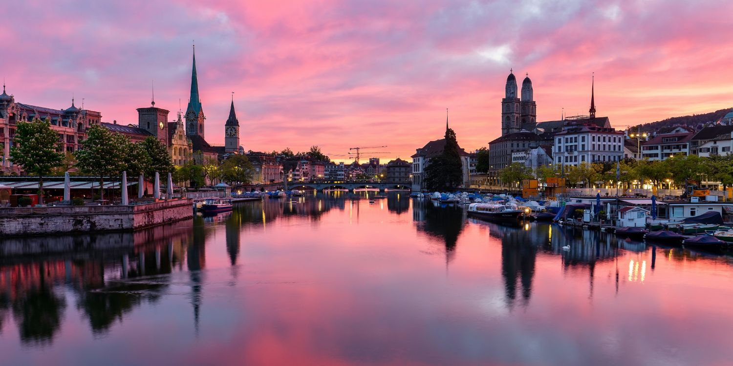 Suisse, Zrich, Grossmnster, Eau, Bâtiment. Wallpaper in 5120x2560 Resolution