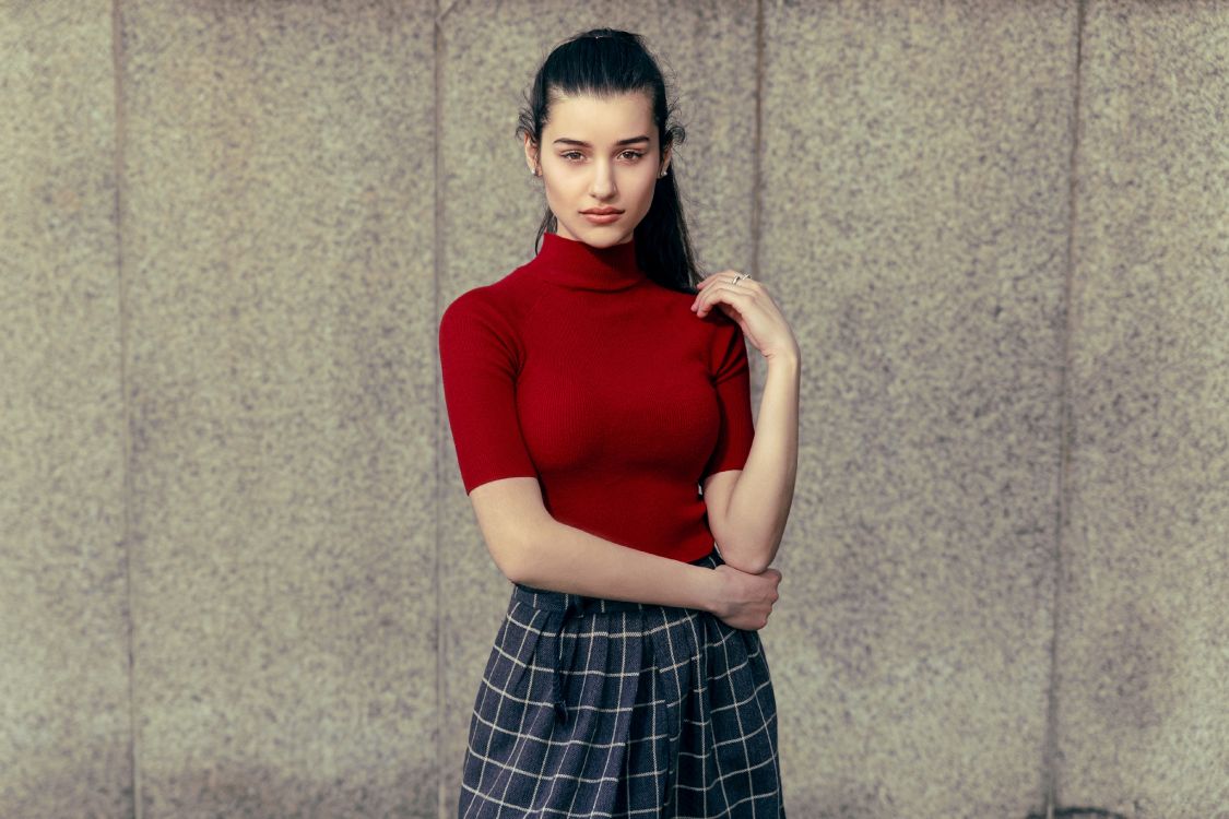 clothing, plaid, shoulder, tartan, red