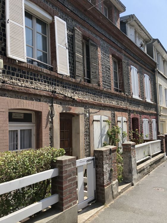 Immobilier, Propriété, Façade, Bâtiment, Mur. Wallpaper in 1536x2048 Resolution