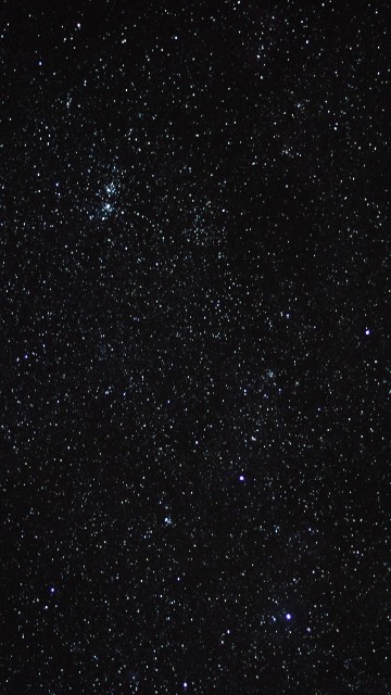 Image stars in the sky during night time