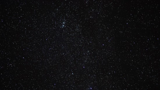 Image stars in the sky during night time