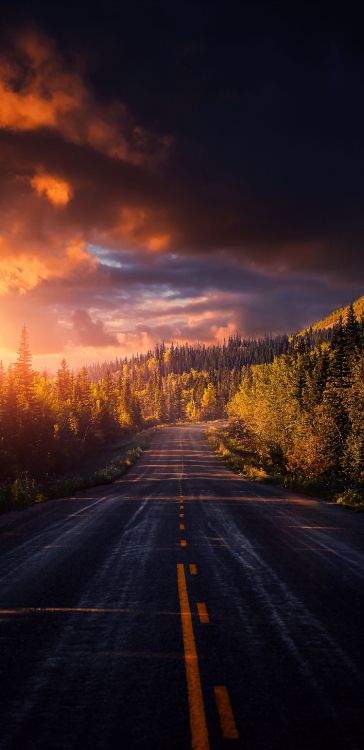 Cloud, Afterglow, Fahrbahn, Naturlandschaft, Asphalt. Wallpaper in 1440x2960 Resolution