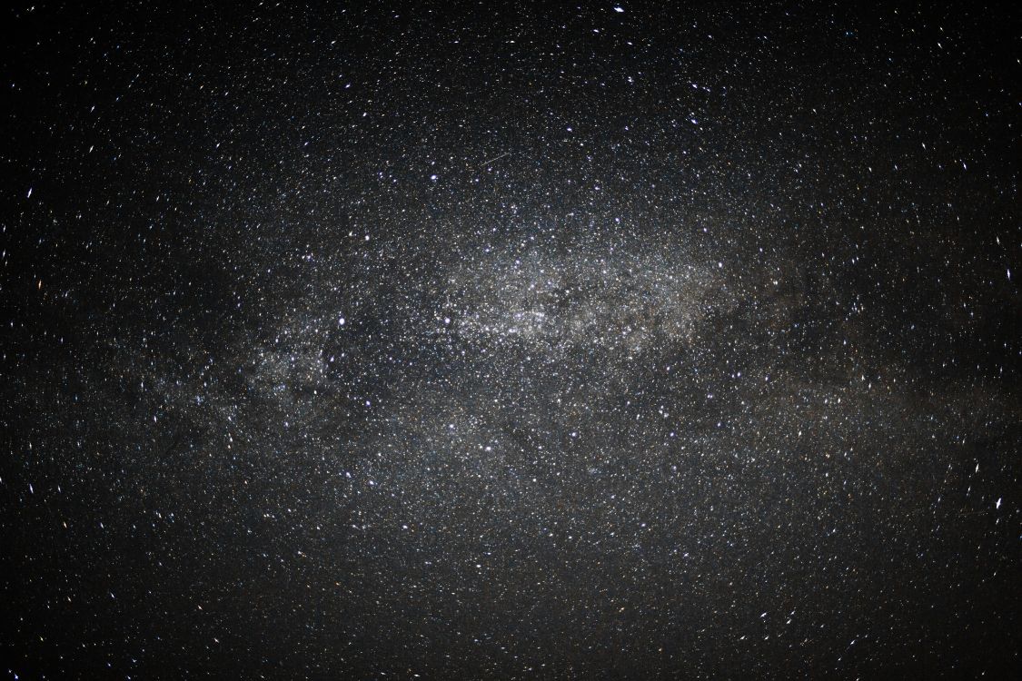 Étoiles Dans le Ciel Pendant la Nuit. Wallpaper in 5760x3840 Resolution