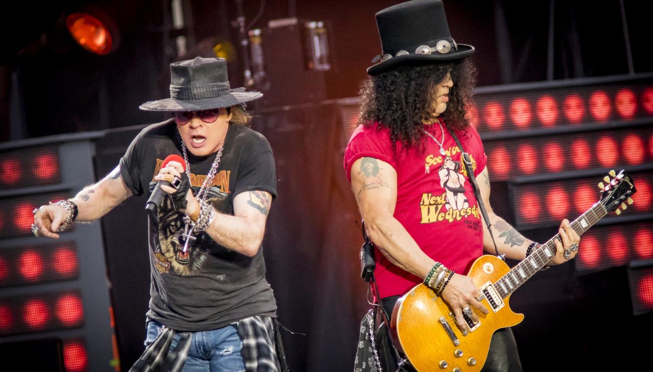 斜线, Axl Rose, 不在这一辈子旅游, 枪炮玫瑰, 交流直流 壁纸 3000x1708 允许