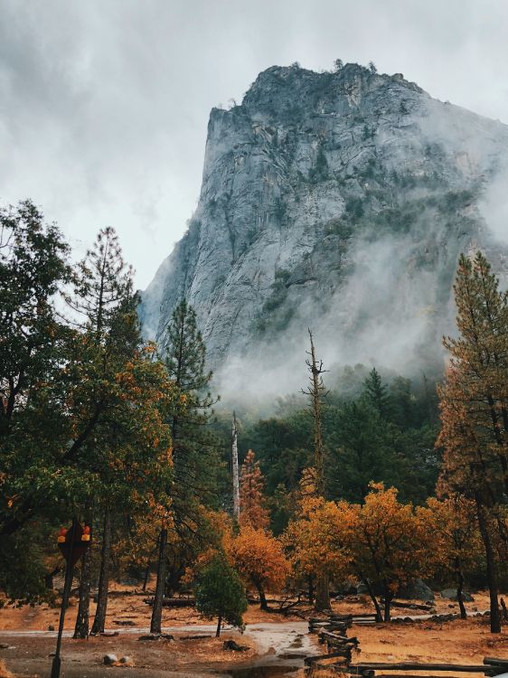 Naturaleza, el Parque Nacional De, Paisaje Natural, Las Formaciones Montañosas, Montaña. Wallpaper in 3024x4032 Resolution