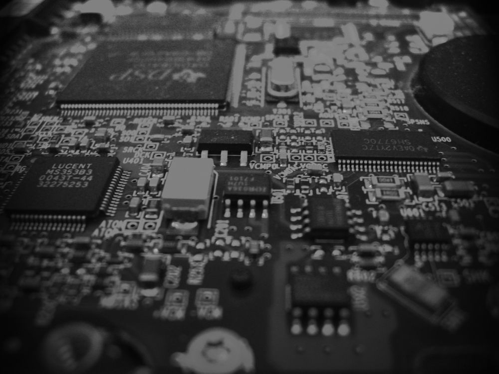 Grüne Und Schwarze Platine. Wallpaper in 2816x2112 Resolution