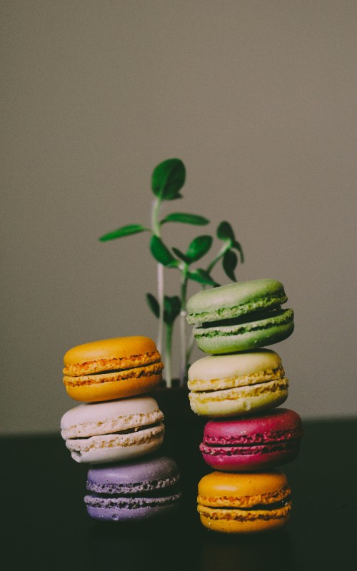 Image 3 white yellow and red macaroons