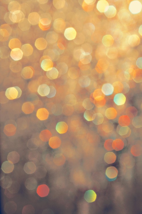 Image yellow and white bokeh lights