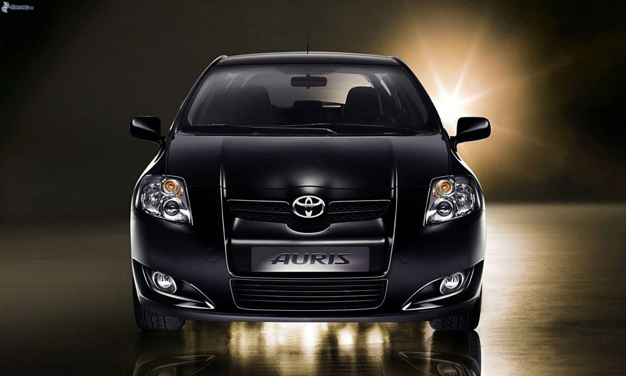 Schwarze Mercedes Benz c Klasse. Wallpaper in 2880x1731 Resolution