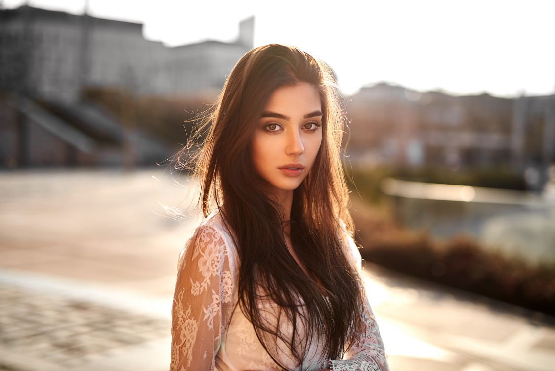 Cabello, Belleza, el Pelo Largo, Peinado, Cabello Castaño. Wallpaper in 3069x2048 Resolution