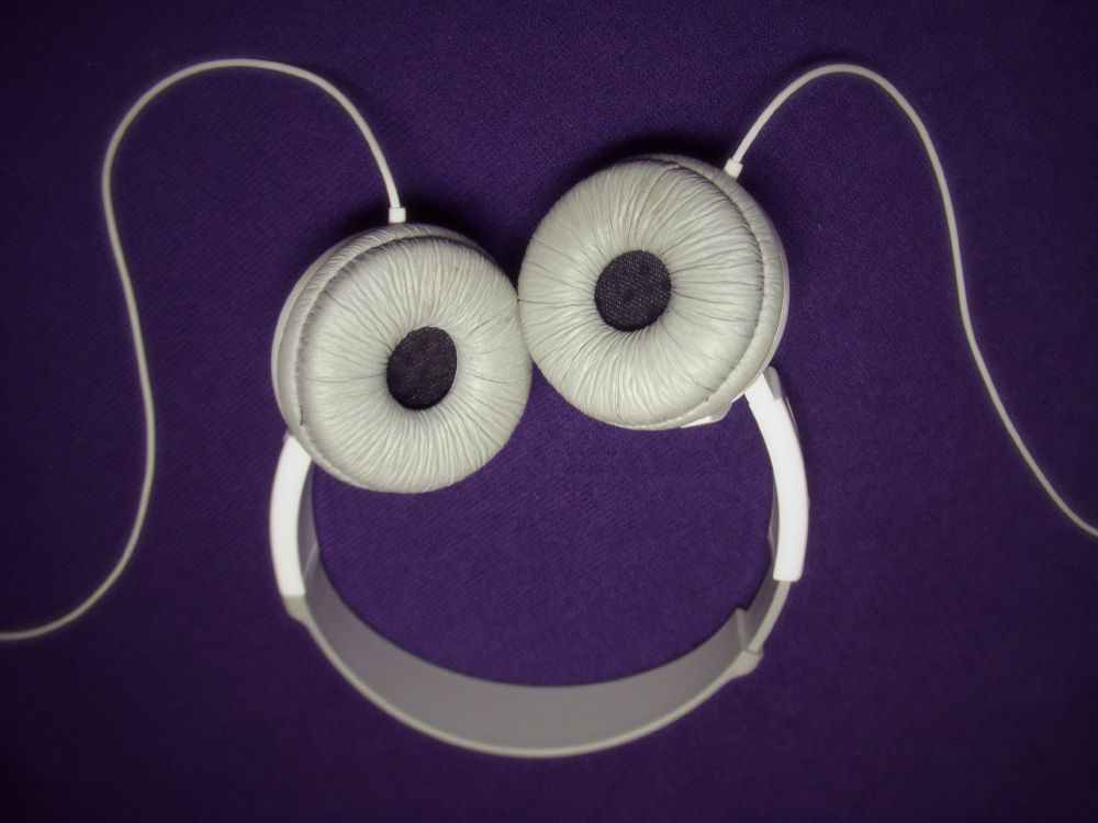 嘻哈音乐, 珠宝, 时尚的附件, 电子设备, 耳朵 壁纸 3072x2304 允许