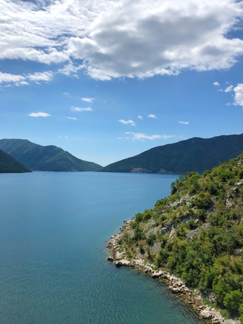 Image body of water, nature, blue, mountainous landforms, water resources