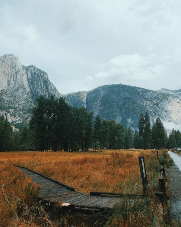 Hochland, Bergkette, Hill, Naturlandschaft, Bergigen Landschaftsformen. Wallpaper in 3024x3780 Resolution