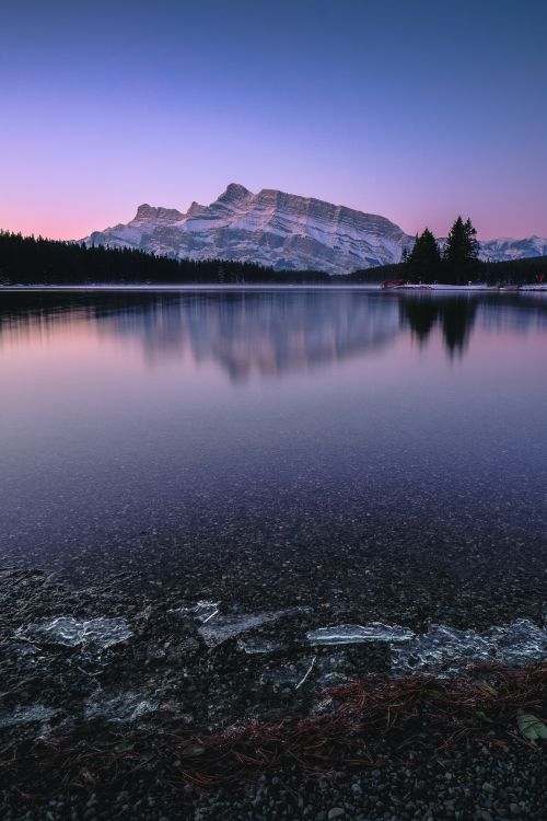 Zwei Jack Lake, See, Gewässer, Reflexion, Natur. Wallpaper in 4160x6240 Resolution
