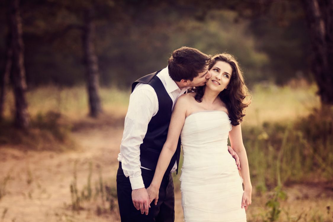 romance, kiss, couple, bride, wedding dress