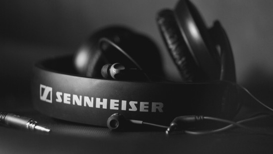 Image headphones, black and white, Sennheiser, headset, audio equipment